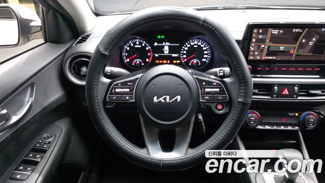 Kia K3 (II) 1.6 Trendy 2022 — фото 13