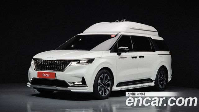 Kia Carnival (IV) Gasoline 7-Seater Signature 2023 — фото 1