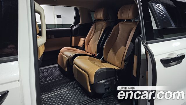 Kia Carnival (IV) Gasoline 7-Seater Signature 2023 — фото 11