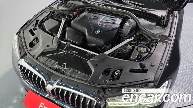 BMW 5 Series (G30) 520i Luxury 2022 — фото 6
