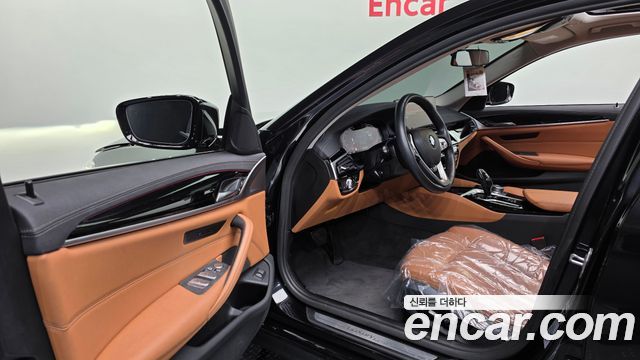 BMW 5 Series (G30) 520i Luxury 2022 — фото 10