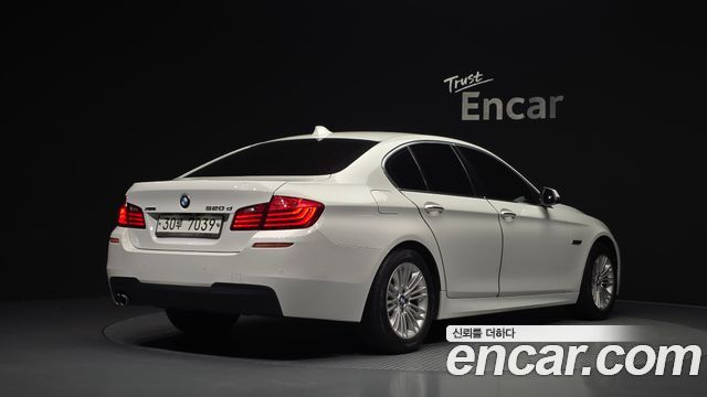 BMW 5 Series (F10) 520d xDrive 2015 — фото 2