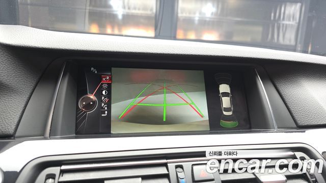 BMW 5 Series (F10) 520d xDrive 2015 — фото 14