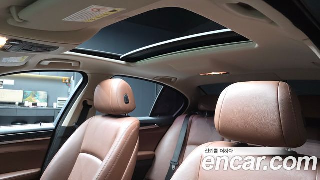BMW 5 Series (F10) 520d xDrive 2015 — фото 19