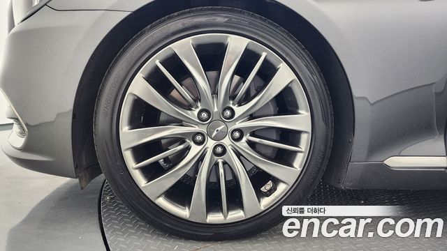 Genesis G80 3.3 GDI AWD Prestige 2018 — фото 5