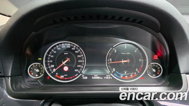 BMW 5 Series (F10) 520d 2014 — фото 8