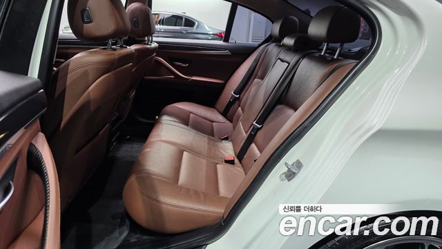 BMW 5 Series (F10) 520d 2014 — фото 15