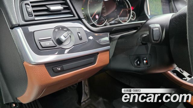 BMW 5 Series (F10) 520d 2014 — фото 16