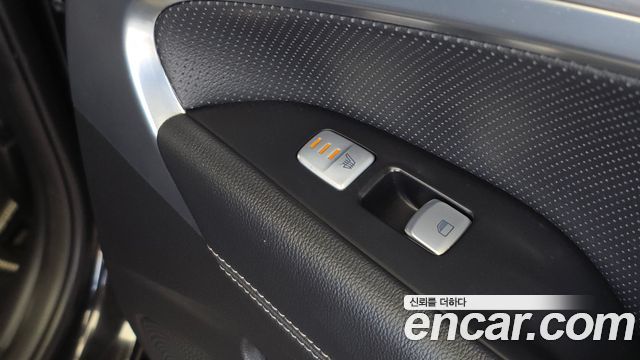 Genesis G70 3.3T Sport Advanced 2018 — фото 19