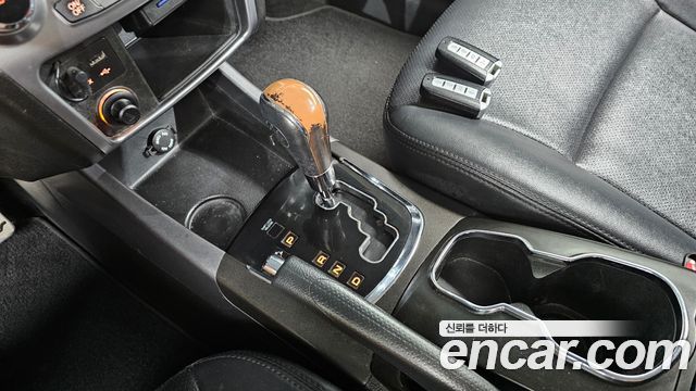 KG Mobility (SsangYong) Korando C 2.2 Extreme 2WD 2016 — фото 9