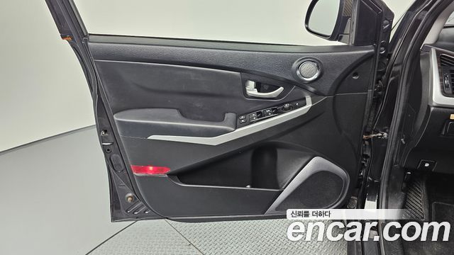 KG Mobility (SsangYong) Korando C 2.2 Extreme 2WD 2016 — фото 24