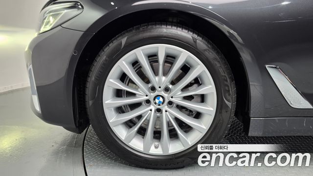 BMW 5 Series (G30) 520i Luxury 2021 — фото 5