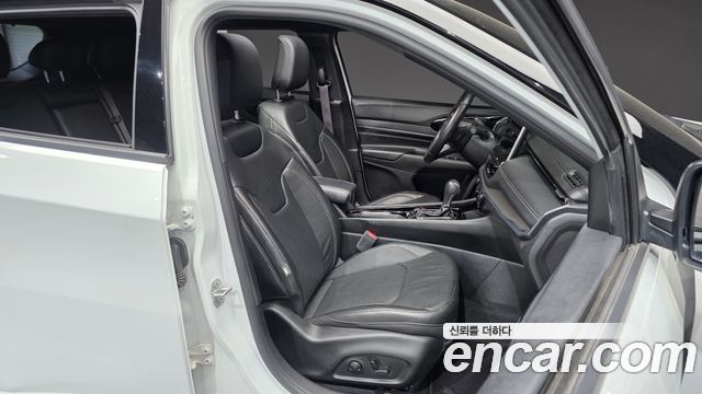 Jeep Compass (II) S 2.4 AWD 2022 — фото 16
