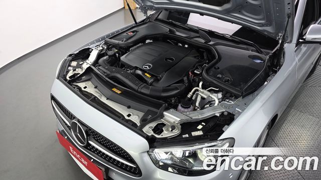 Mercedes-Benz E-Class (W213) E350 4MATIC AMG Line 2022 — фото 6