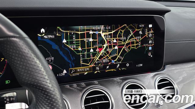 Mercedes-Benz E-Class (W213) E350 4MATIC AMG Line 2022 — фото 17