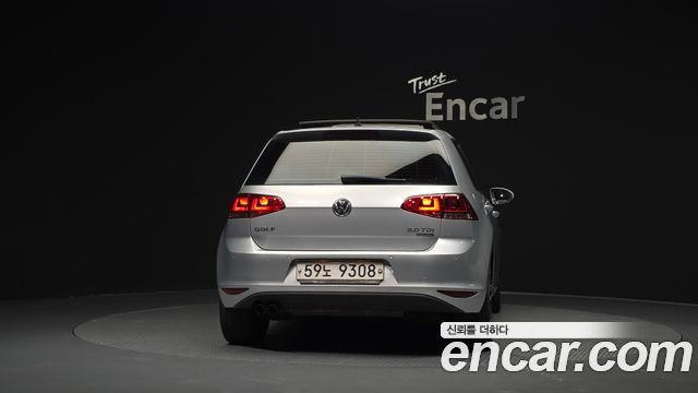 Volkswagen Golf (VII) 2.0 TDI Premium 2014 — фото 4