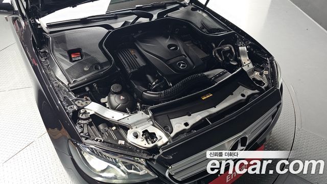 Mercedes-Benz E-Class (W213) E200 Avantgarde 2018 — фото 6