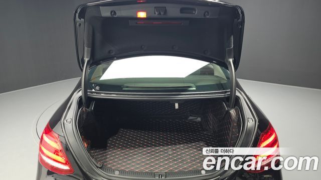 Mercedes-Benz E-Class (W213) E200 Avantgarde 2018 — фото 35