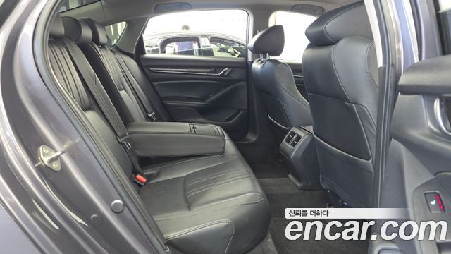 Honda Accord (X) 1.5 Turbo 2019 — фото 12