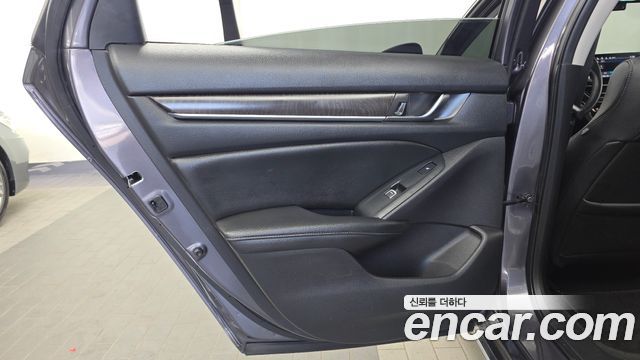 Honda Accord (X) 1.5 Turbo 2019 — фото 25