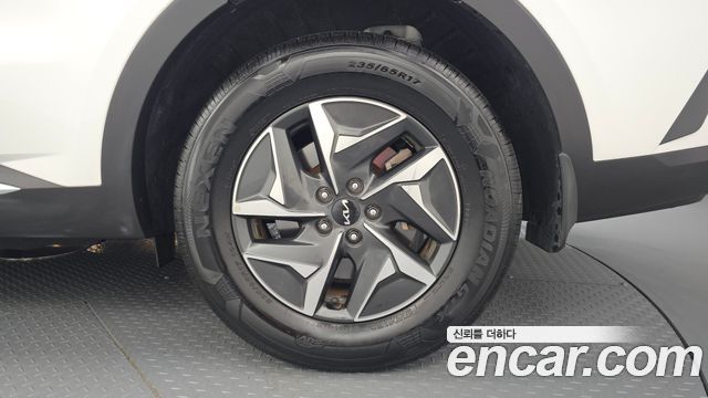 Kia Sorento (IV) HEV 1.6 2WD Prestige 2023 — фото 21