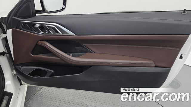 BMW 4 Series (G22) 420i M Sport Convertible 2021 — фото 25
