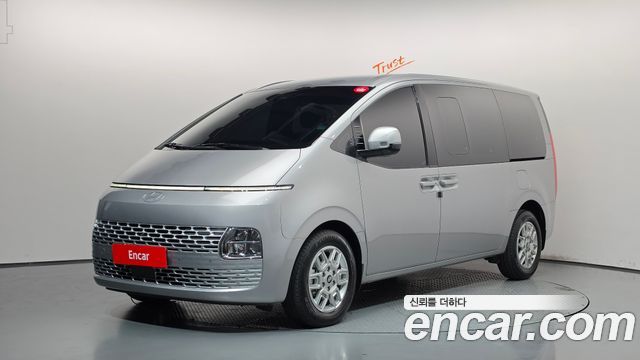 Hyundai Staria HEV 1.6 Cargo 5-Seater Modern 2025 — фото 1