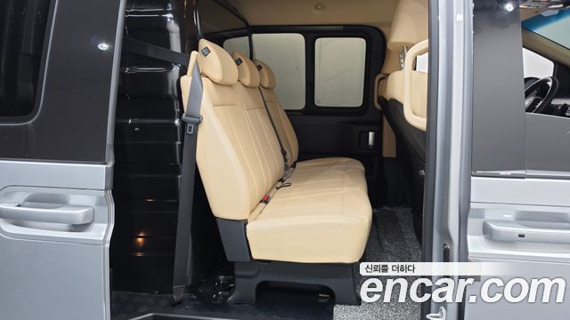 Hyundai Staria HEV 1.6 Cargo 5-Seater Modern 2025 — фото 11
