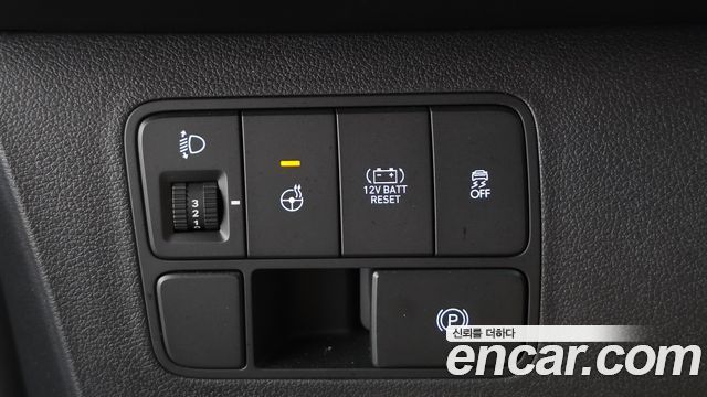 Hyundai Staria HEV 1.6 Cargo 5-Seater Modern 2025 — фото 12