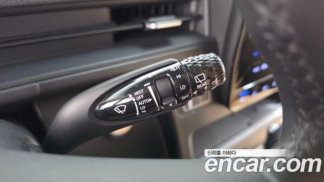 Hyundai Staria HEV 1.6 Cargo 5-Seater Modern 2025 — фото 29