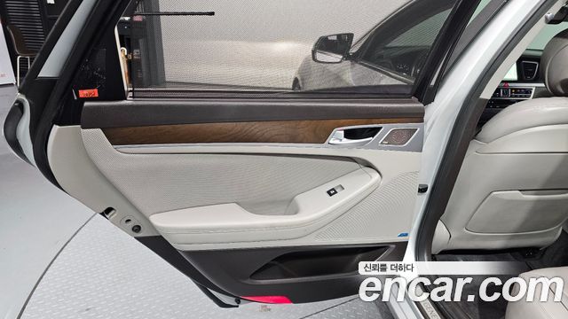 Genesis G80 3.3 GDI Premium Luxury 2017 — фото 31