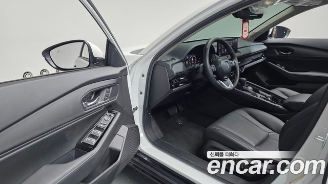 Honda Accord (XI) 2.0 Hybrid Touring 2025 — фото 10