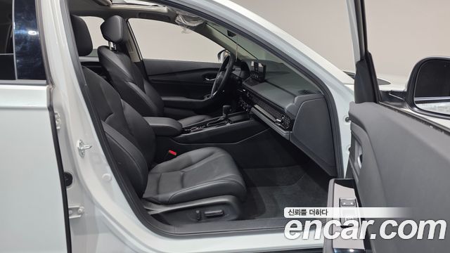 Honda Accord (XI) 2.0 Hybrid Touring 2025 — фото 15