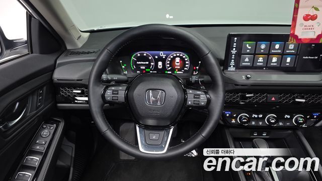 Honda Accord (XI) 2.0 Hybrid Touring 2025 — фото 17