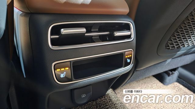 Genesis GV70 2.5T Gasoline AWD 2025 — фото 31