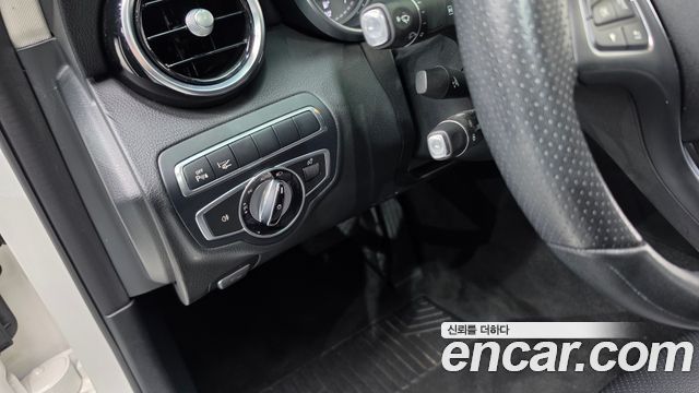 Mercedes-Benz C-Class (W205) C200 Avantgarde 2017 — фото 21
