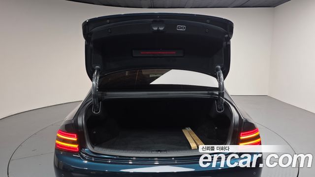 Genesis G80 (RG3) Gasoline 2.5 Turbo AWD 2022 — фото 20