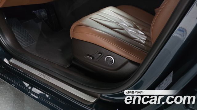 Genesis G80 (RG3) Gasoline 2.5 Turbo AWD 2022 — фото 30