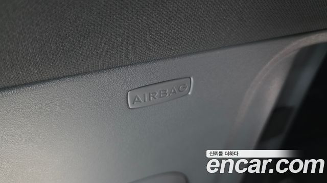 Land Rover Defender (L663) 110 P300 X-Dynamic SE 2022 — фото 28