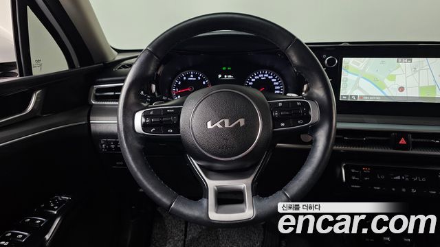 Kia K5 (III) 2.0 Prestige 2023 — фото 14