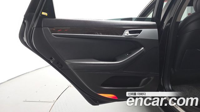 Genesis G80 3.3 GDI Luxury 2017 — фото 25
