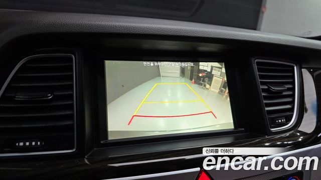 Genesis G80 3.3 GDI AWD Luxury 2017 — фото 19