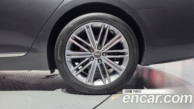 Genesis G80 3.3 GDI AWD Luxury 2017 — фото 27