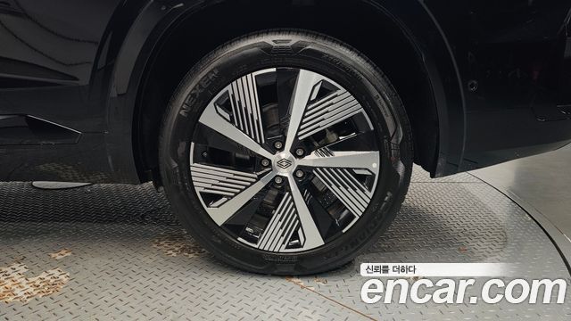 Renault Korea Grand Koleos 1.5 E-TECH Iconic 2WD 2025 — фото 21