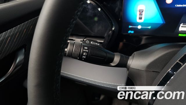 Renault Korea Grand Koleos 1.5 E-TECH Iconic 2WD 2025 — фото 29