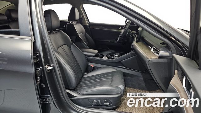 Kia K5 (III) 2.0 Signature 2020 — фото 26