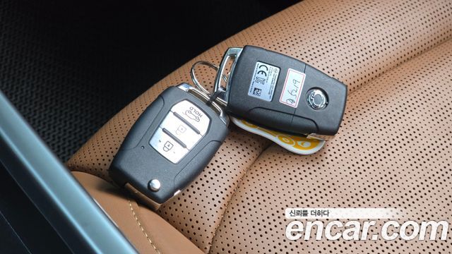 KG Mobility (SsangYong) Torres Gasoline 1.5 4WD Black Edition 2024 — фото 16