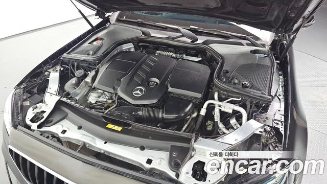 Mercedes-Benz E-Class (W213) E220d Cabriolet 2018 — фото 6
