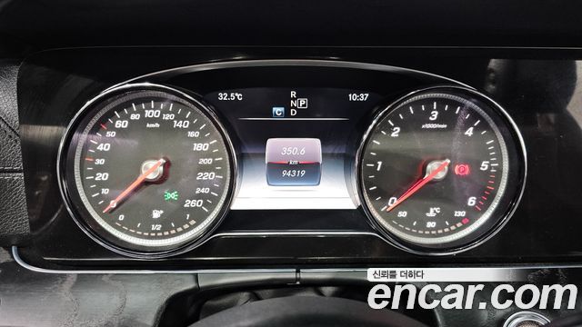Mercedes-Benz E-Class (W213) E220d Cabriolet 2018 — фото 8