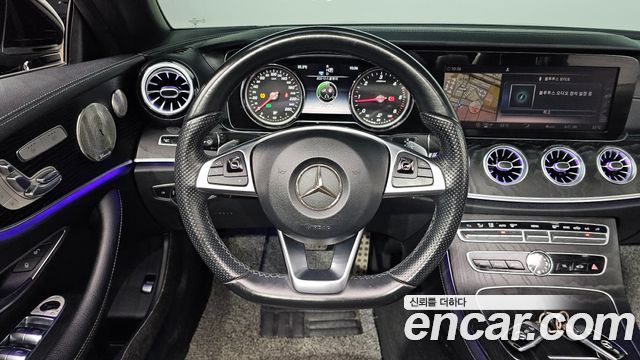 Mercedes-Benz E-Class (W213) E220d Cabriolet 2018 — фото 12